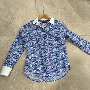 J.Crew size 0 blouse with beautiful flower print, perfect condition